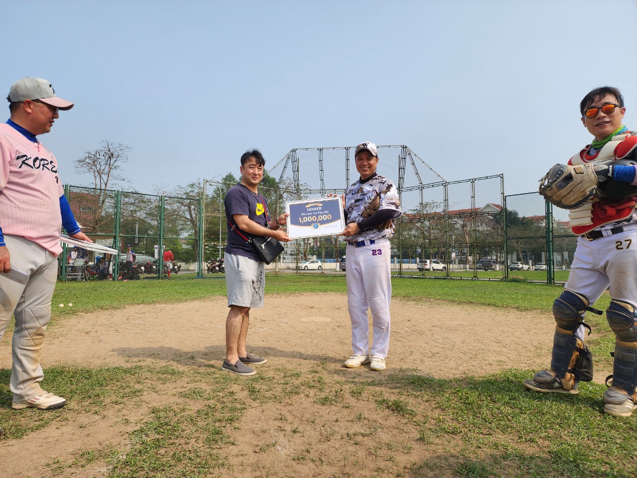 홈런-주현호.jpg